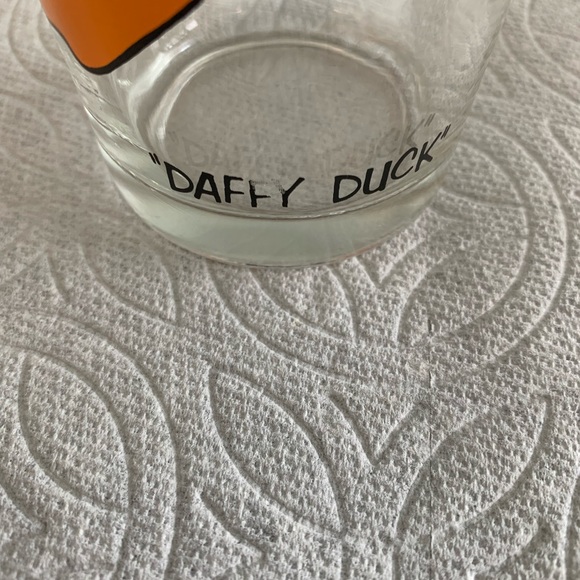 1973 Daffy Duck collector drinking glasses- set of three - Picture 8 of 8